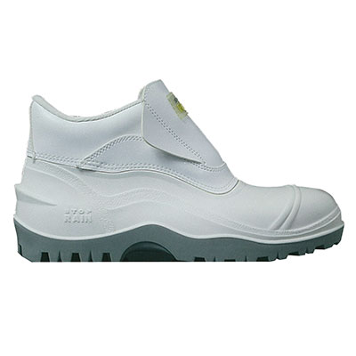 Sapatos e capas 